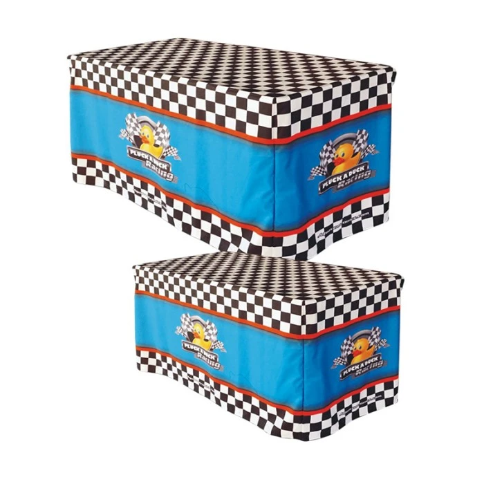 Εφοδιασμένο τραπεζομάντιλο